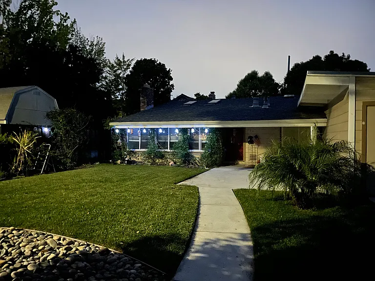 520 Saint Claire Dr — Photo 20
