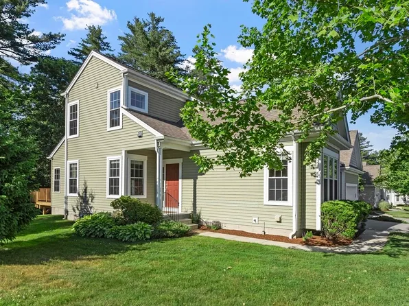 27 Greenside Ln #59, Acton, MA 01720