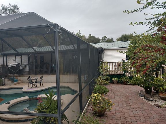 4th image of 2630 Saint Augustine Blvd