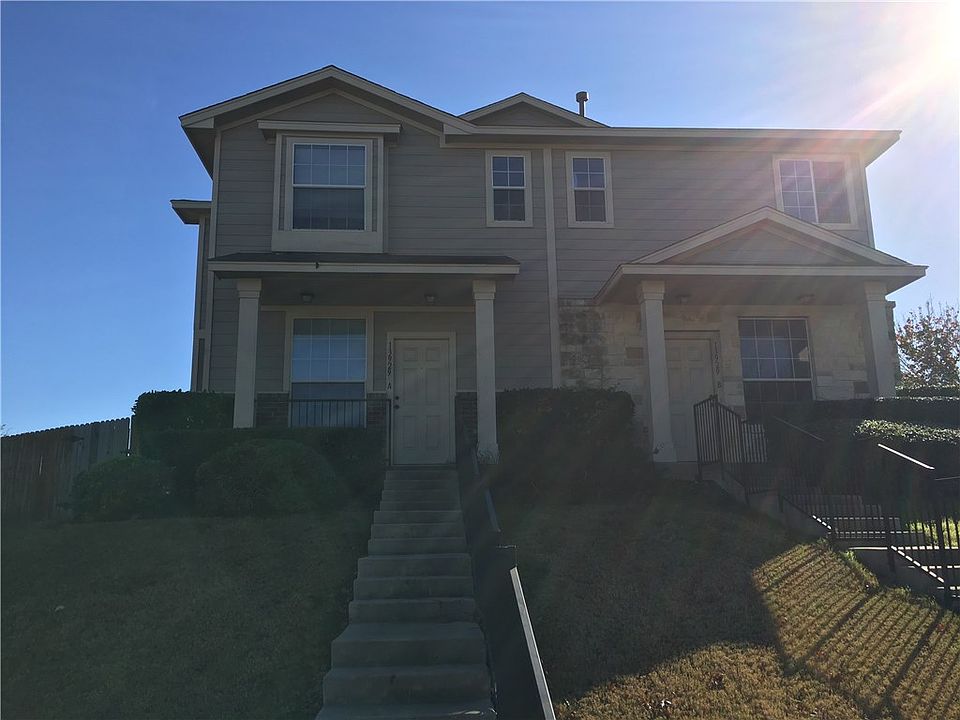 1st image of 13929 Cambourne Dr #A
