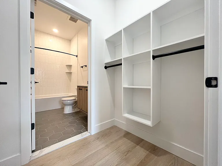 1201 Wharton St #23 — Photo 17