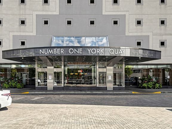 4th image of 99 Harbour Sq #3512