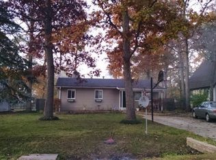 1569 Odette, Hartland, MI 48353