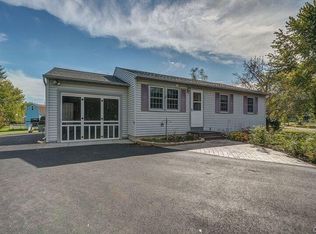 8828 English Rd, Brewerton, NY 13029