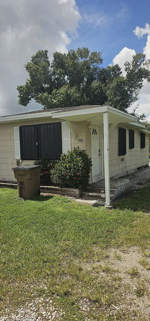 1 bedroom 1 bath duplex unit — Photo 1