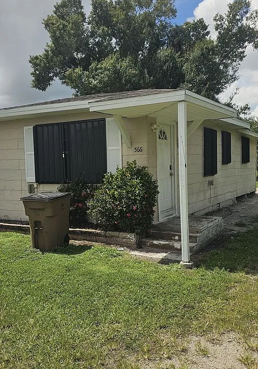 566 New York Dr