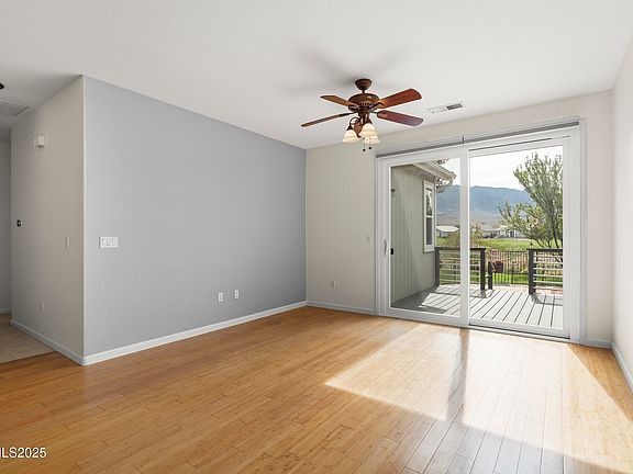 5th image of 383 Royal Troon Dr