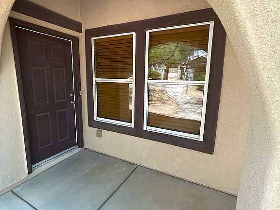 3rd image of 427 W Paseo Celestial