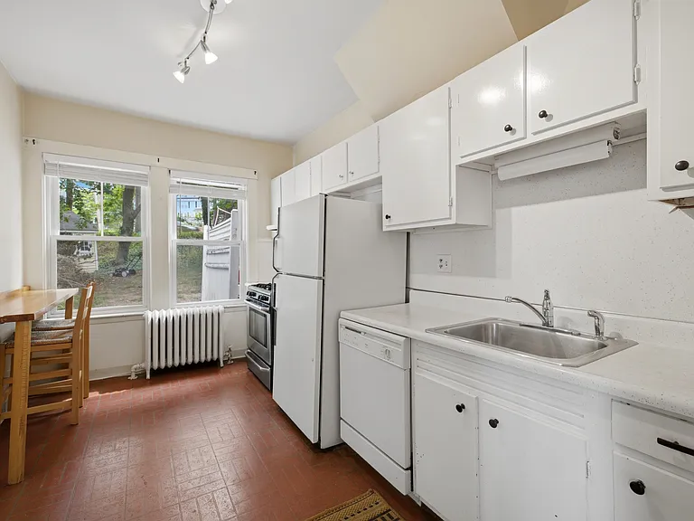 8 Mason St #8 — Photo 10