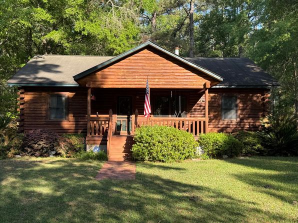 1020 Welles Ln, Walterboro, SC 29488