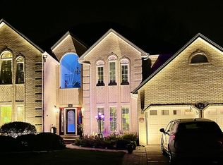 850 W Crescent Ave, Palatine, IL