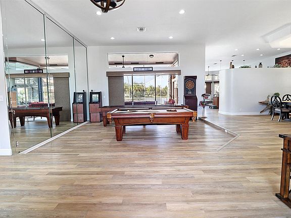 5th image of 10727 NW 51st Street