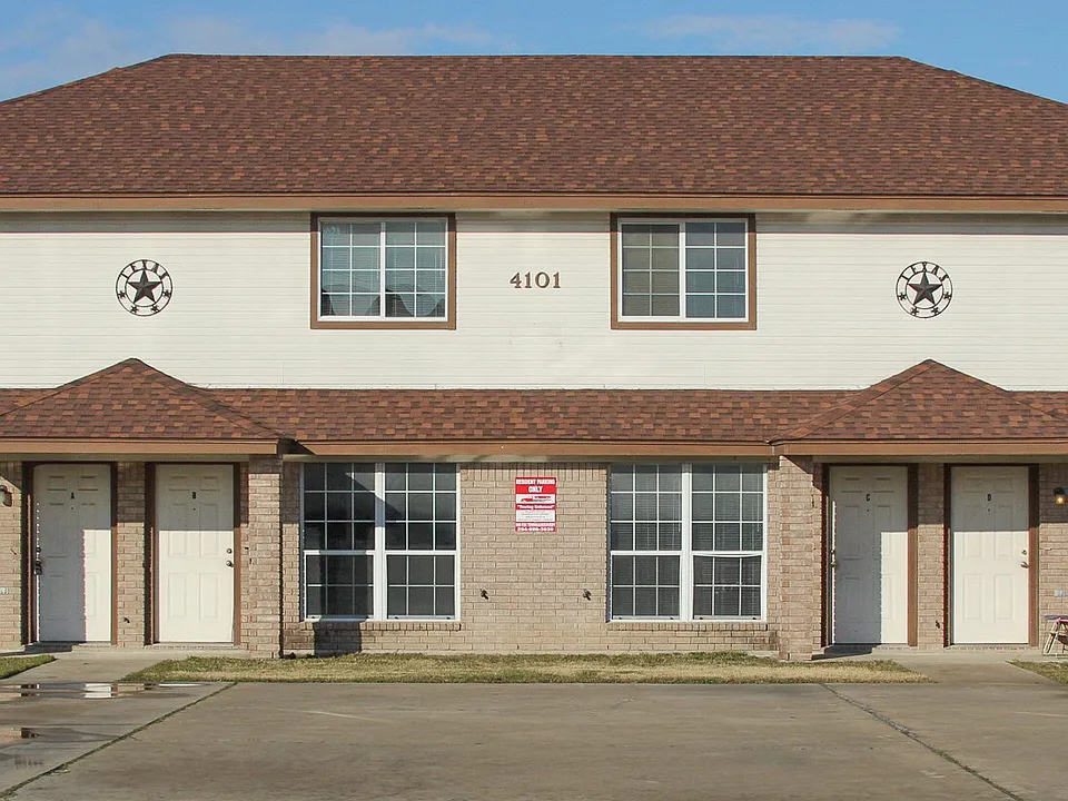 4101A Gus Dr
