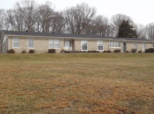 5805 Gamaliel Rd., Tompkinsville, KY 42167