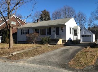 54 Berube Ave, Somerset, MA 02726