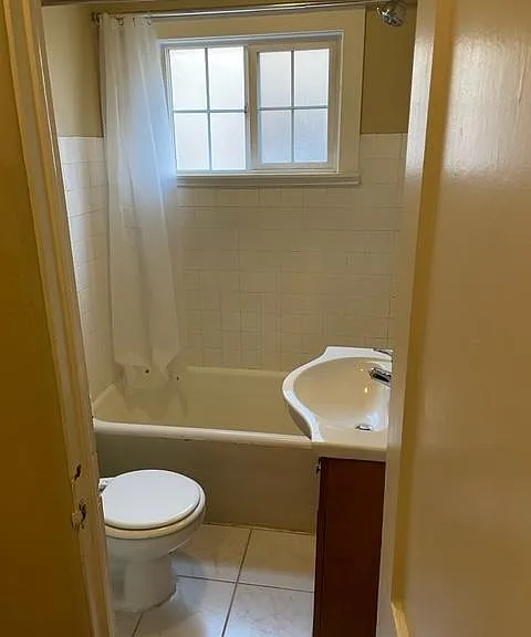 1954 NW Johnson St #304 — Photo 7