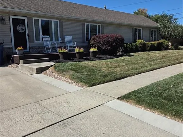 570 S Stephen St, Oregon, OH 43616
