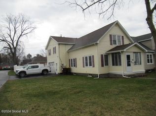 3040 Cox Ave, Schenectady, NY 12306