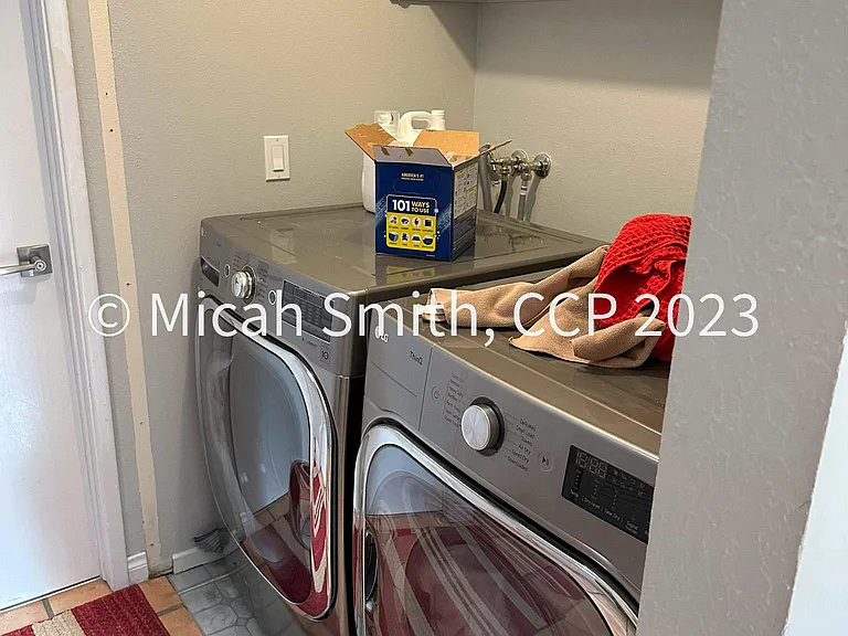 2325 Ganador Ct — Photo 11