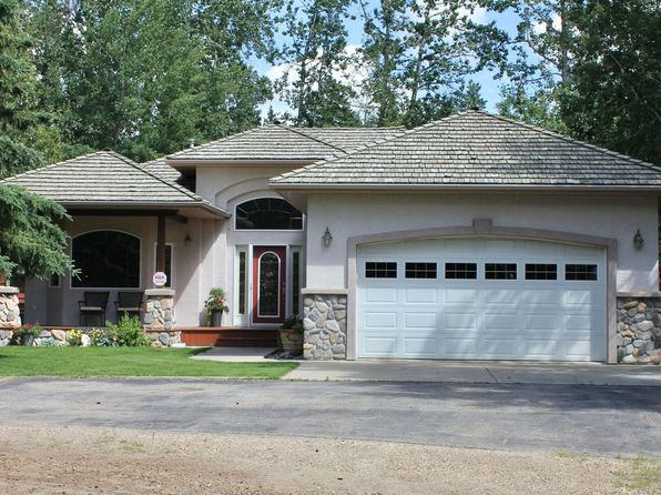 5802 48th St, Calmar, AB T0C 0V0