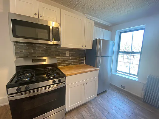 Rented by Swythe, Inc. | media 22