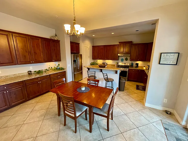 Dining Room/Kitchen