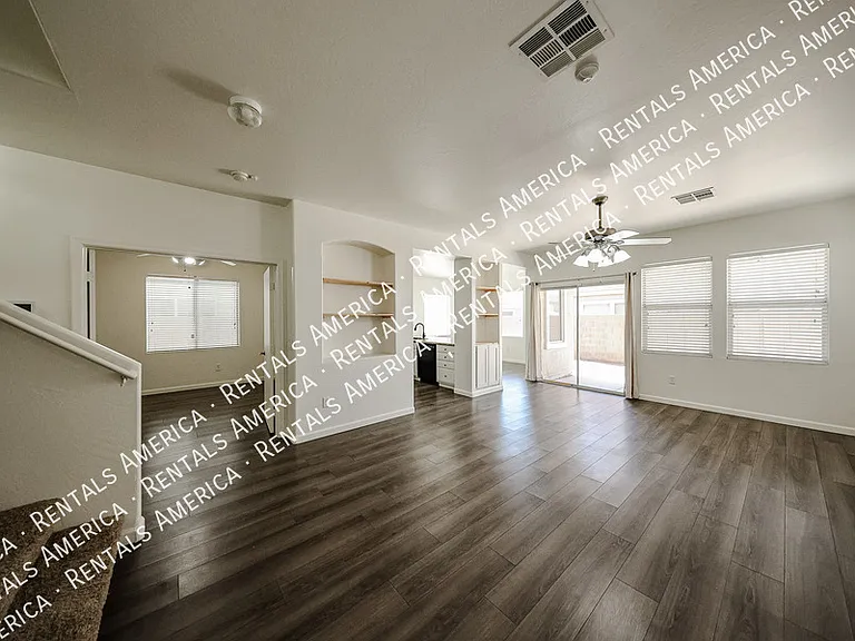 8757 E Lomita Ave — Photo 4