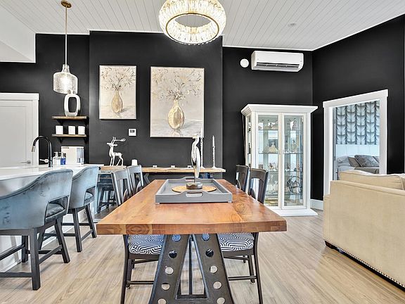 5th image of 45745 Watson Rd #507