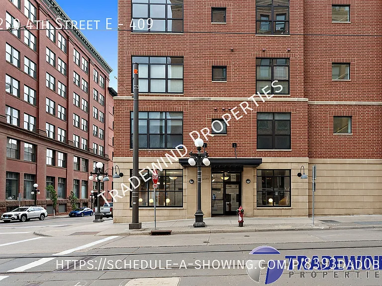 270 4th St E #409 — Photo 19