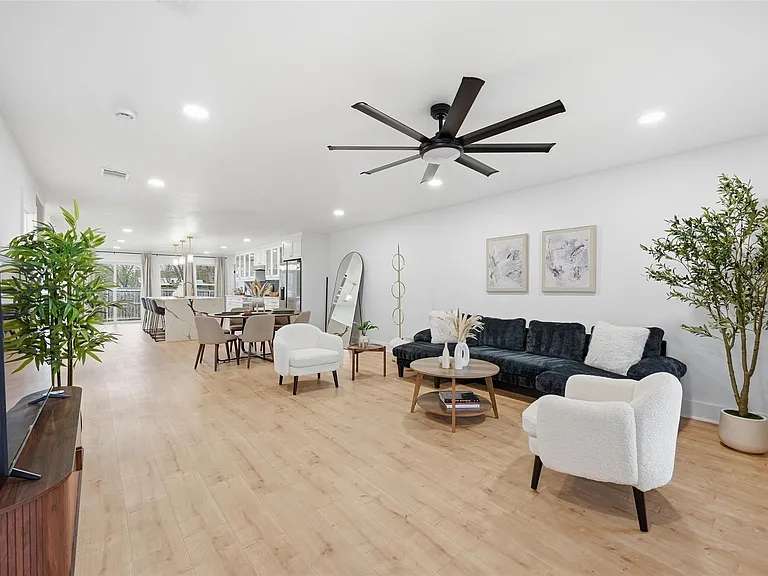 508 W White Ave — Photo 5
