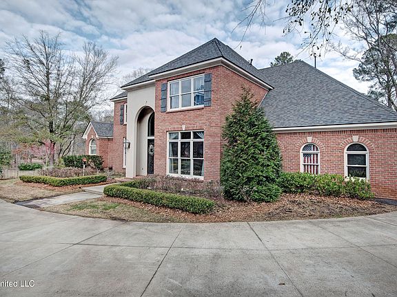 3rd image of 340 Sherborne Pl