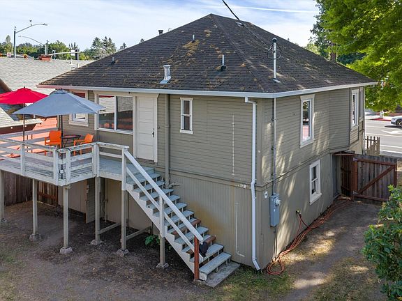 5th image of 611 Petaluma Boulevard S