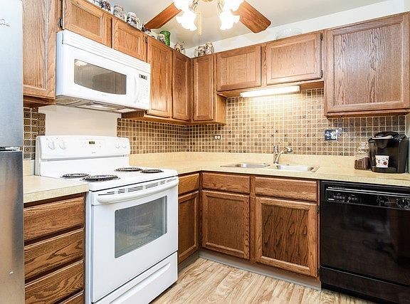 4th image of 1275 Baldwin Ln Unit 102