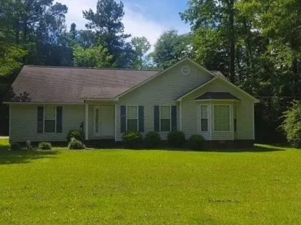 100 Carlee Ave, Childersburg, AL 35044