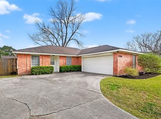 2709 Lee Cir, Rosenberg, TX 77471