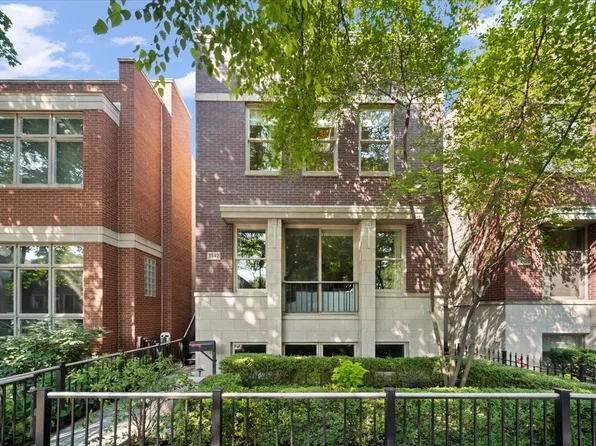 1942 N Wolcott Ave, Chicago, IL 60622