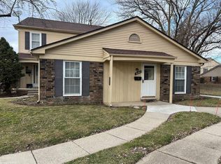 34204 Garfield Cir, Fraser, MI 48026