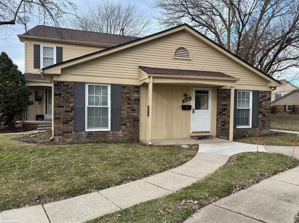 34204 Garfield Cir, Fraser, MI 48026