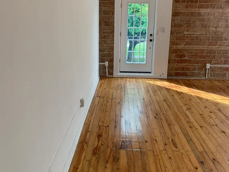 1402 McCoy St #101 — Photo 9