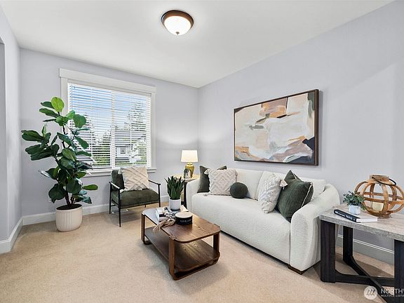 3rd image of 34415 SE Burke Street