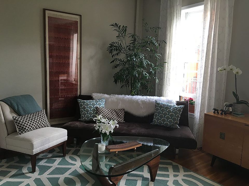 1st image of 126 W 96th St APT 4E