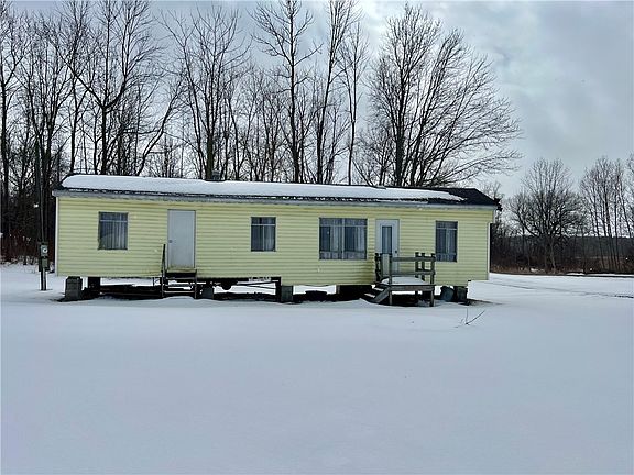 5th image of 8208 Walnut Rd