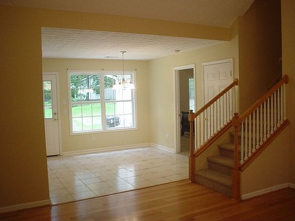 View to dining area from Family Room