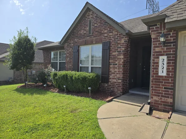 2321 W Quinton St, Broken Arrow, OK 74011