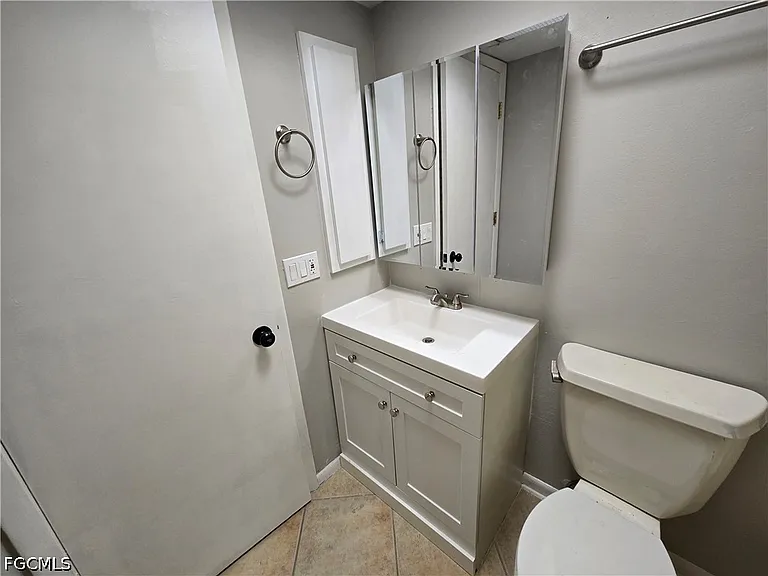 7752 Tamara Lee Ct #103 — Photo 11