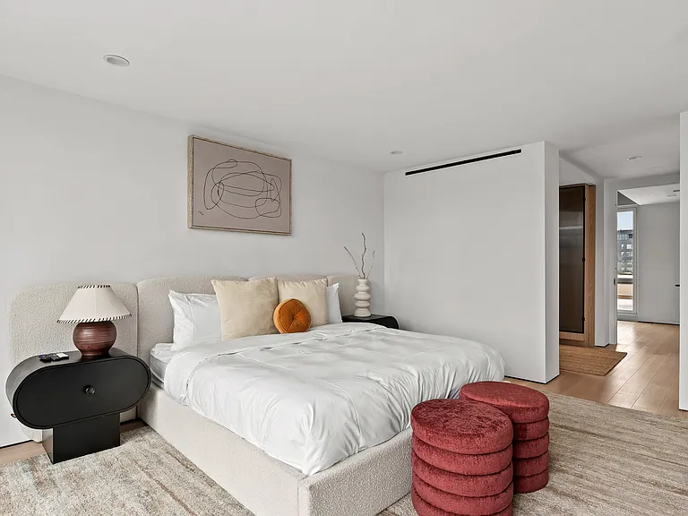 79 S 2nd St #PENTHOUSE — Photo 29