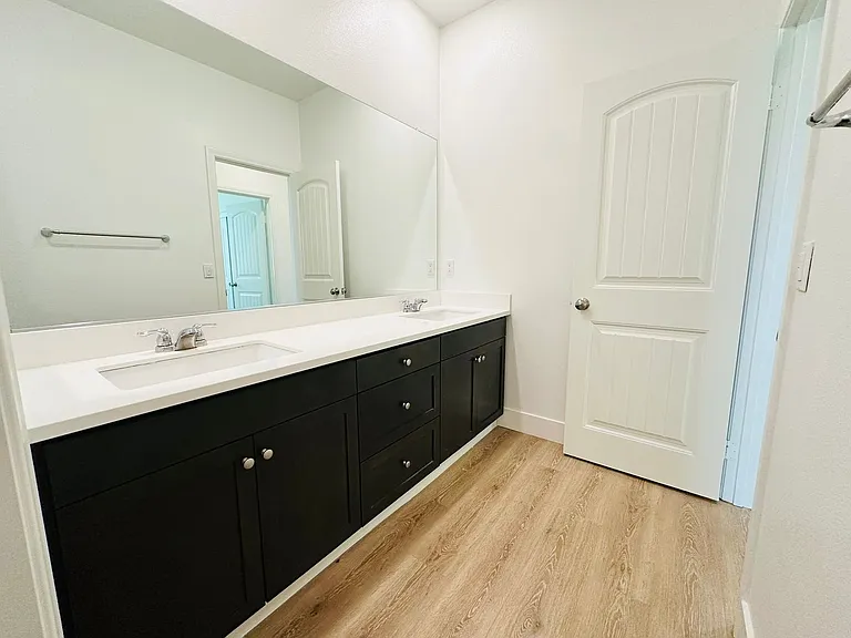 10964 Roble St #2 — Photo 17