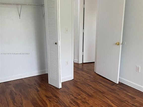5th image of 18618 SW 100th Ave #18618