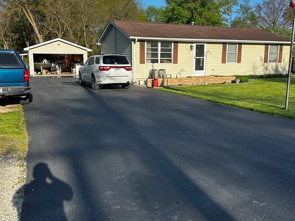 795 N Erie St, Braidwood, IL 60408