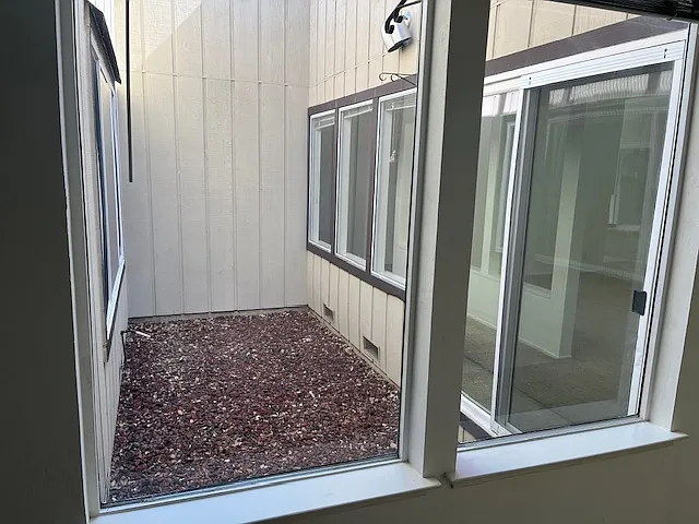 Atrium - great for flower, plants, vegetable garden.